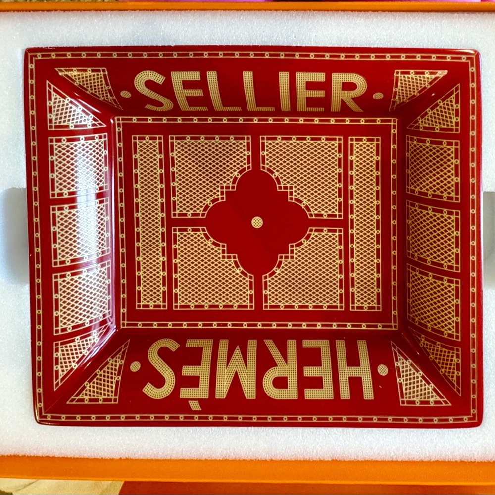 Authentic Hermes Sellier Change Tray, brand new.